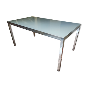 table en verre et aluminium