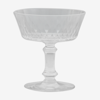 4 Coupes à champagne en cristal Baccarat modèle Champigny Richelieu