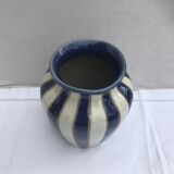 Vase en grès émaillé bleu & blanc signé d