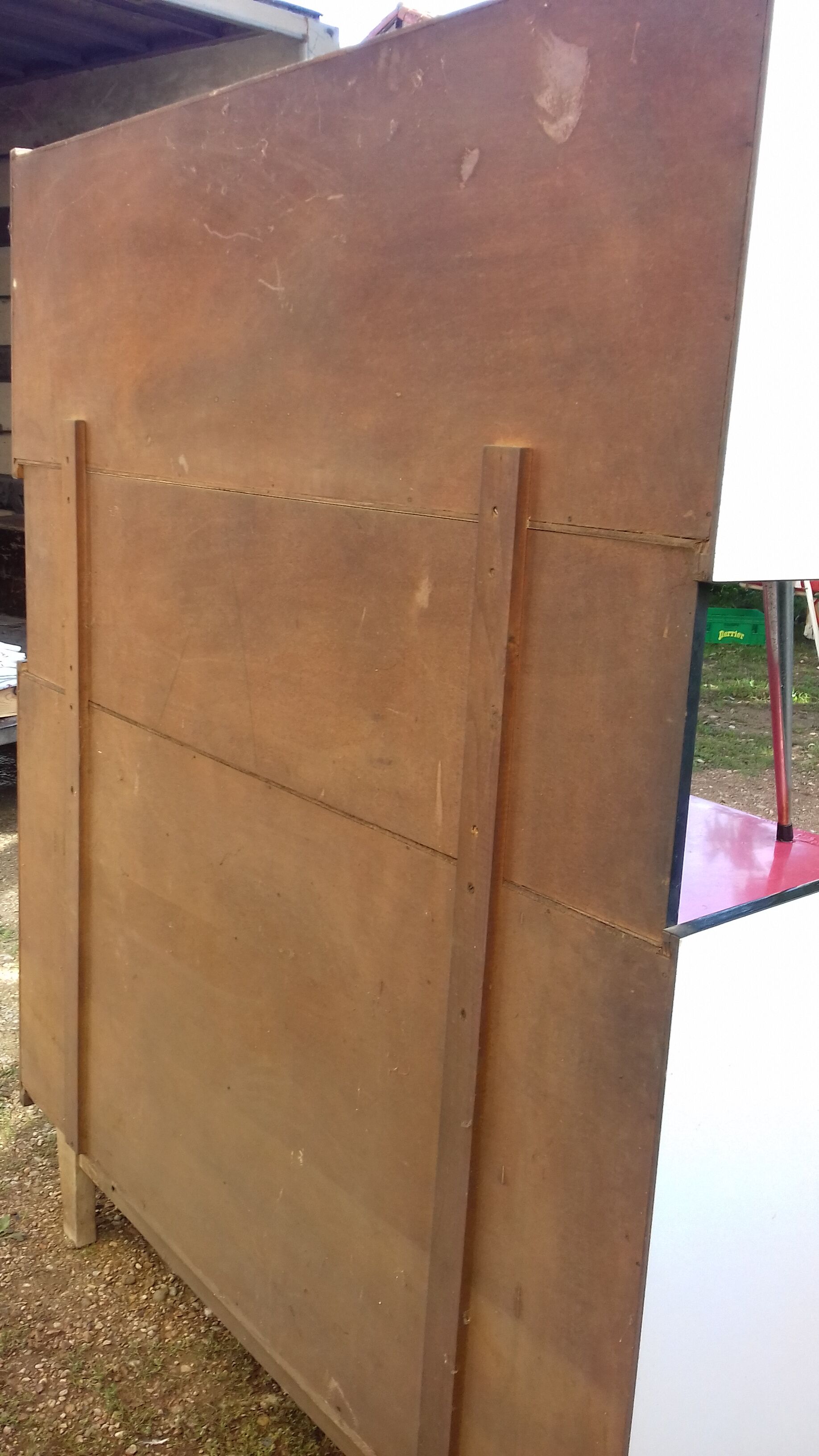 Formica kitchen buffet