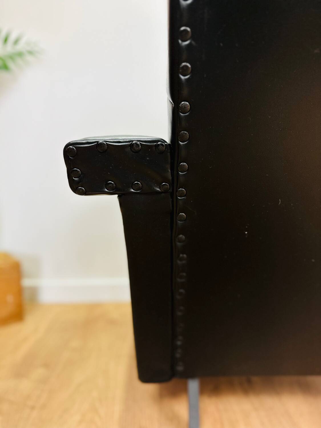 Black skaï armchair