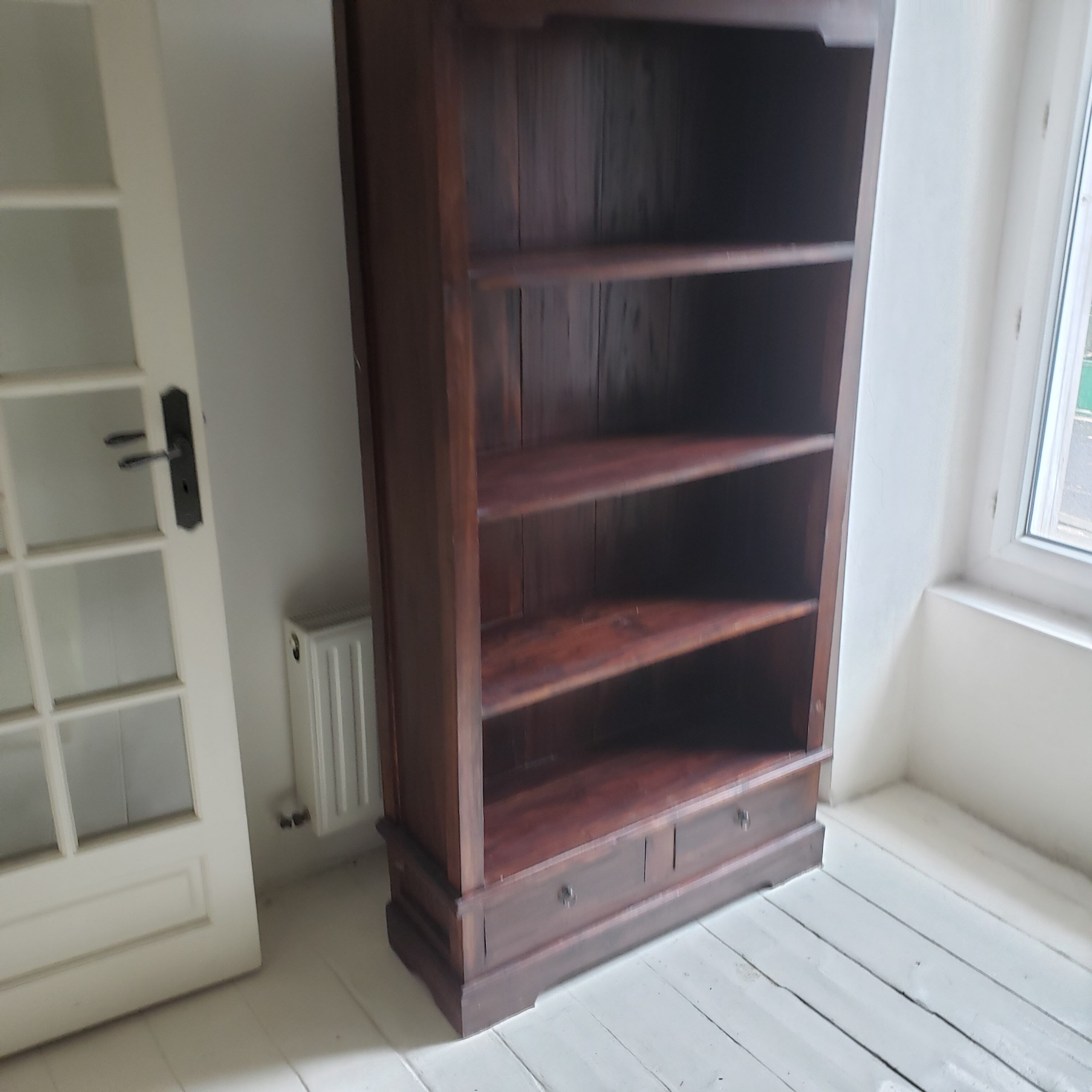 Wood bookcase