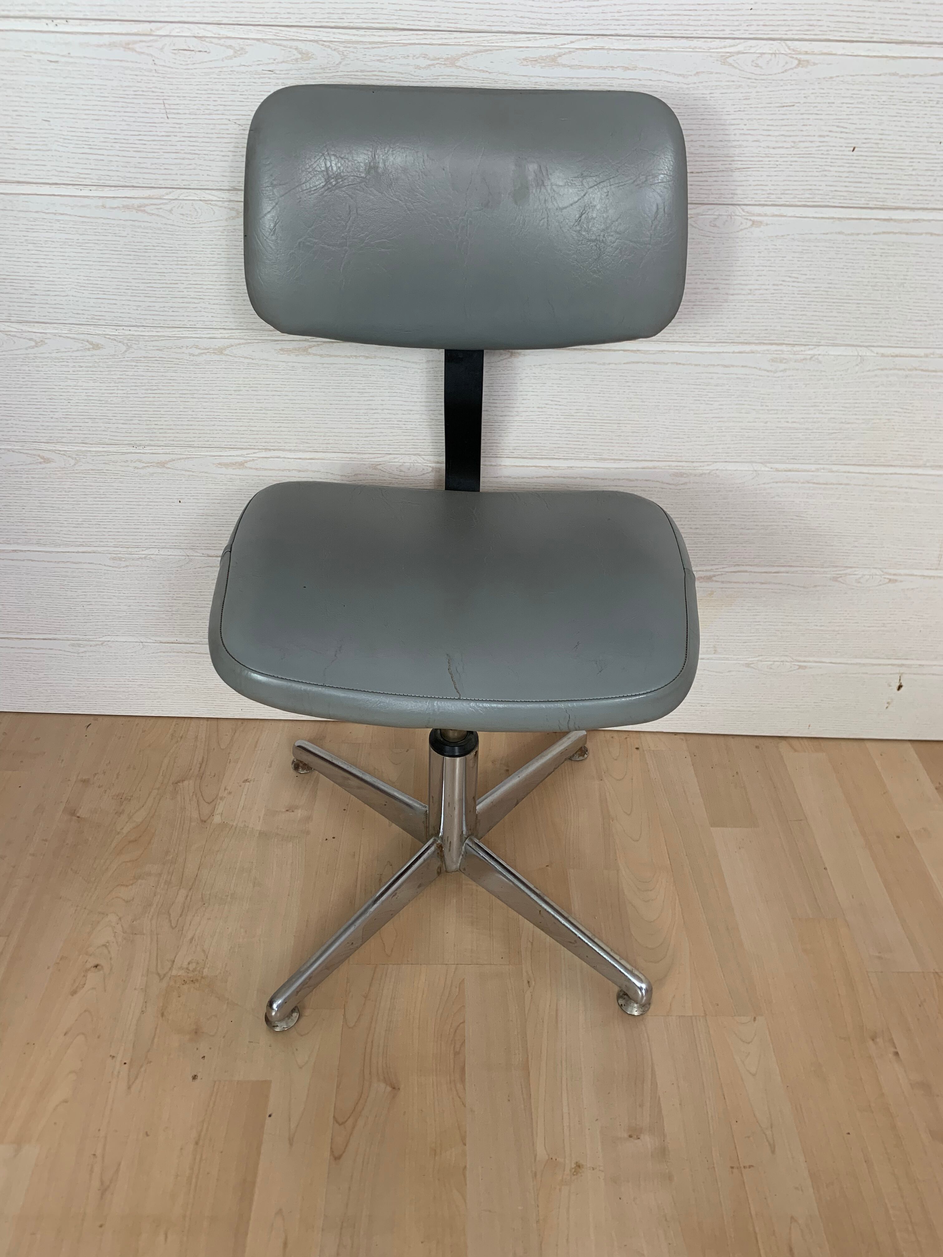 Vintage office chair - 1970