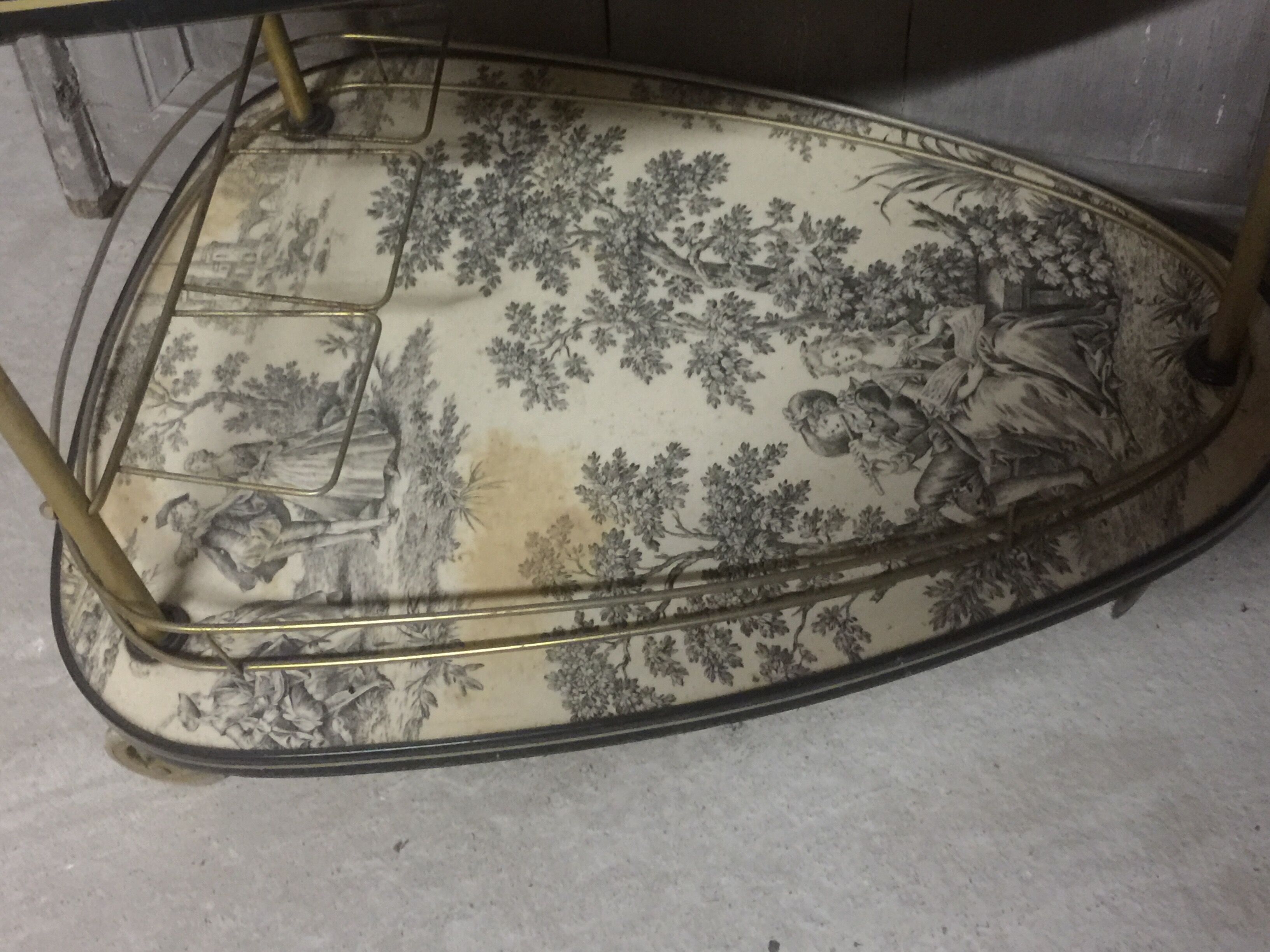 Serving double tray on wheels
