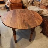 Flap farmhouse table