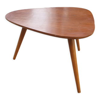 Triangular coffee table wood multipli
