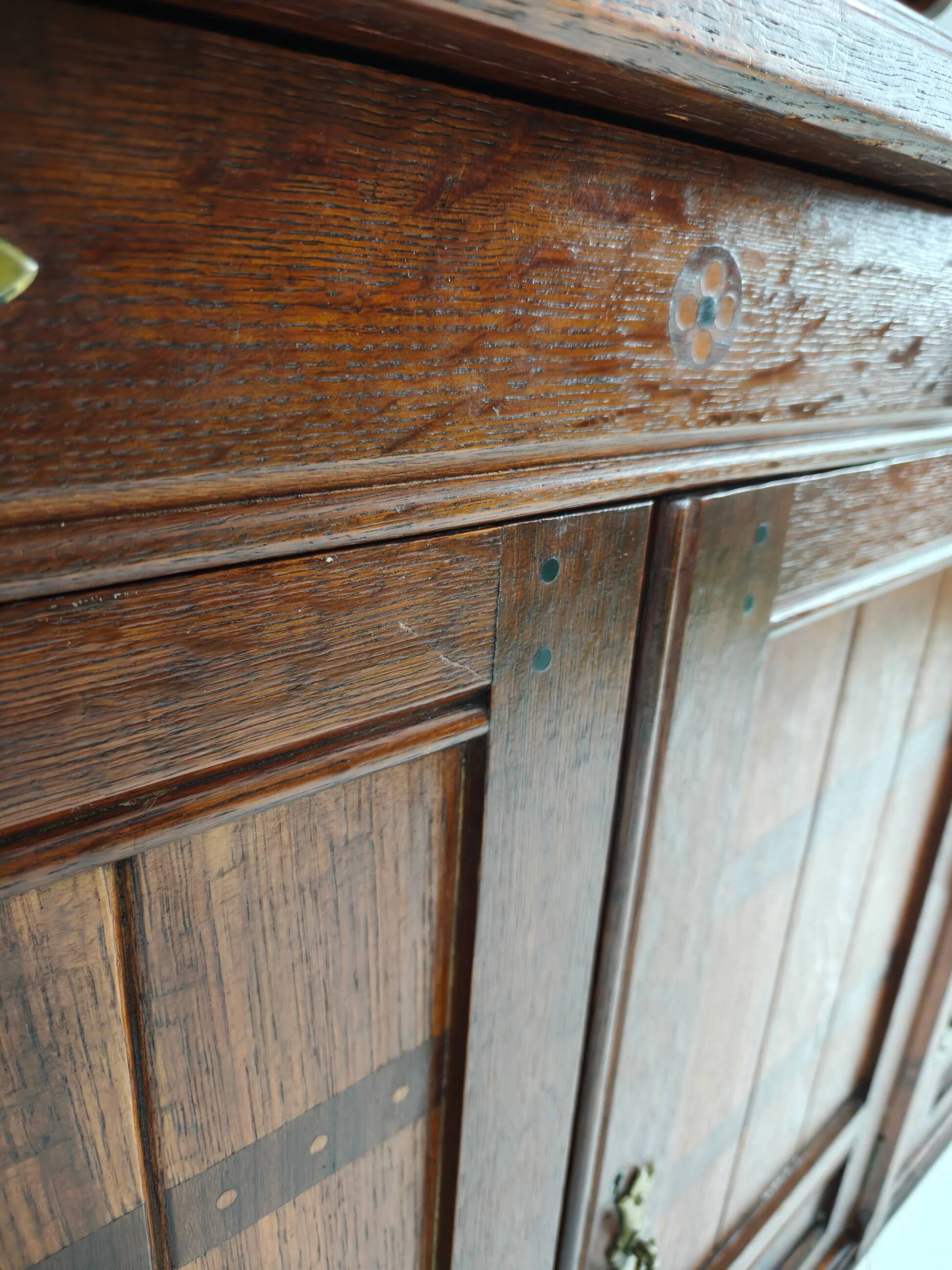 Buffet Arts & Crafts anglais en chêne du XIXe siècle par Pratt & Prince