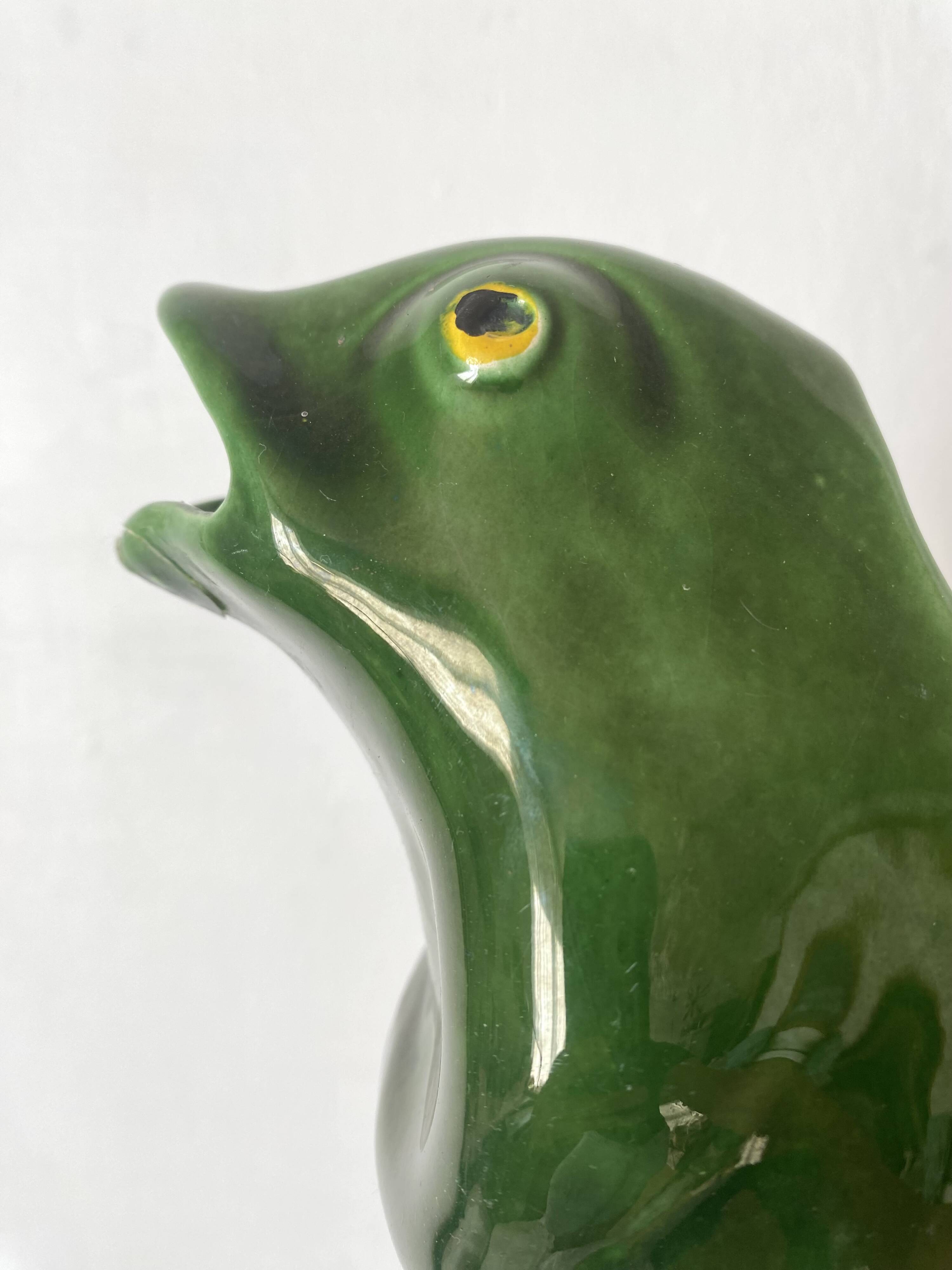 Frog jug slip