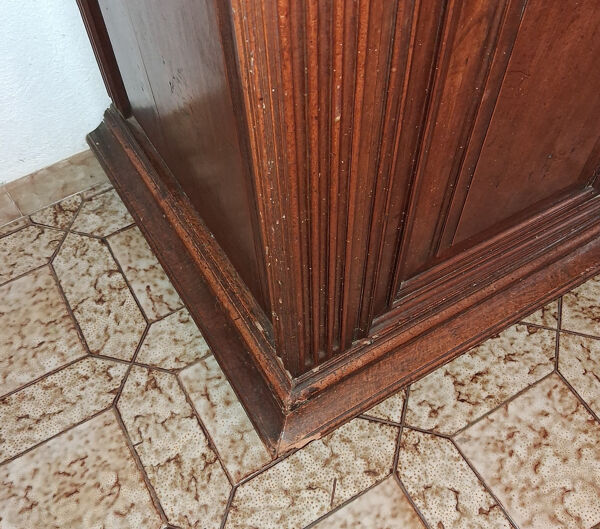 Cabinet - Buffet Deux Corps Renaissance En Noyer, XVIIe