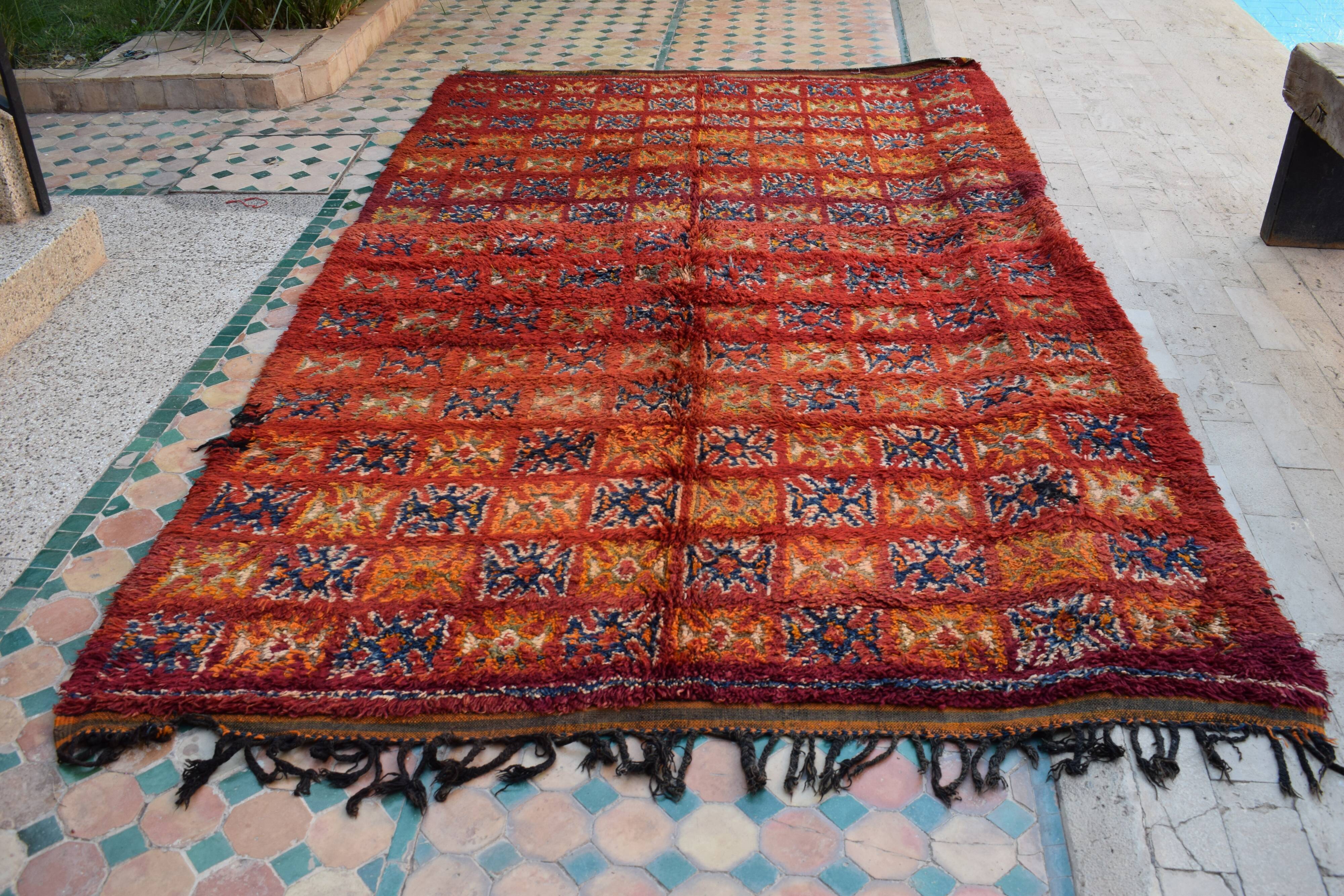 Berber rug Moroccan vintage Atlas