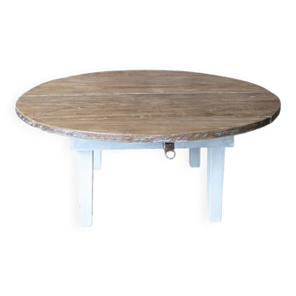 Round farmhouse coffee table