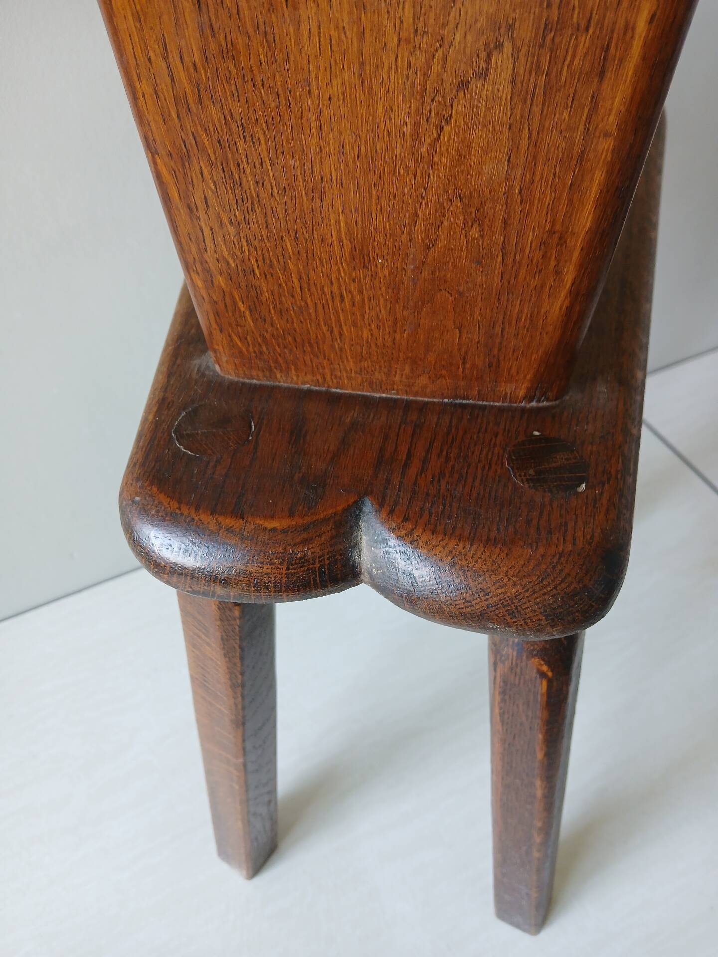 Antique Alpine peasant chair, Stabelle type, made of solid wood – 19th century.