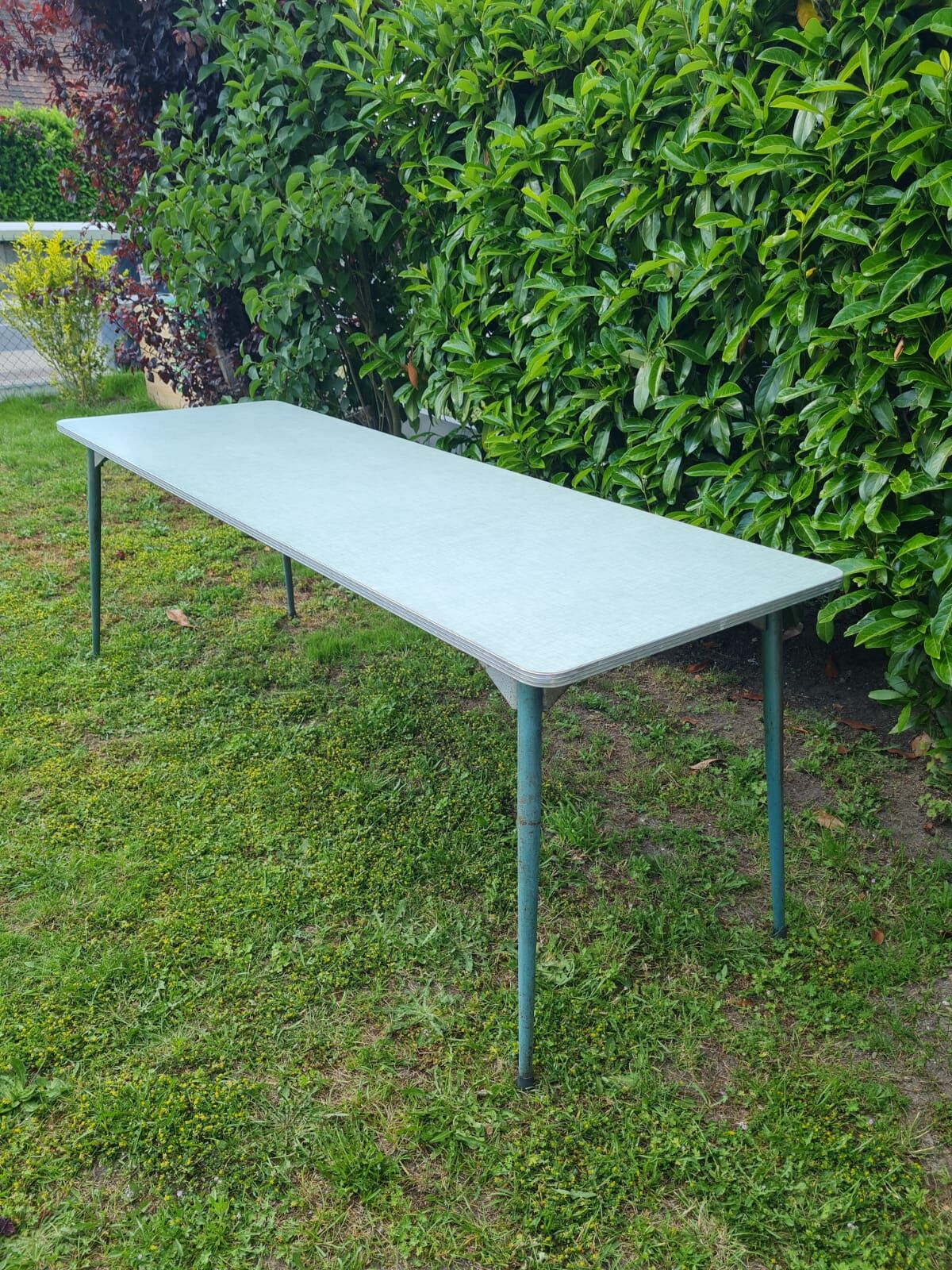 Mullca refectory table