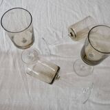 Ensemble de 4 verres à pieds fumés
