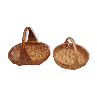 Lot of 2 old baskets
