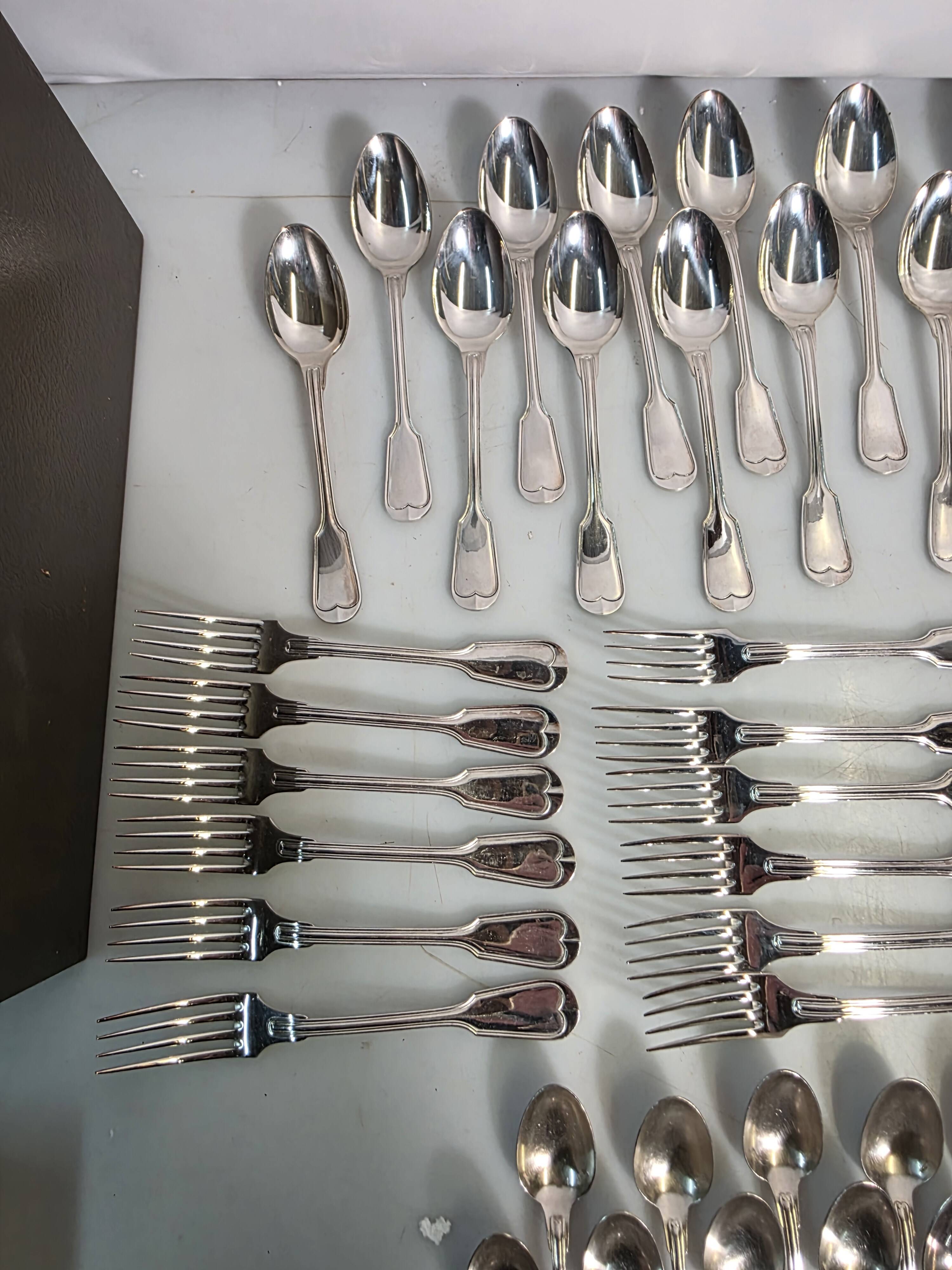 Boulenger silver-plated cutlery set, 86 pieces, hallmark 100.