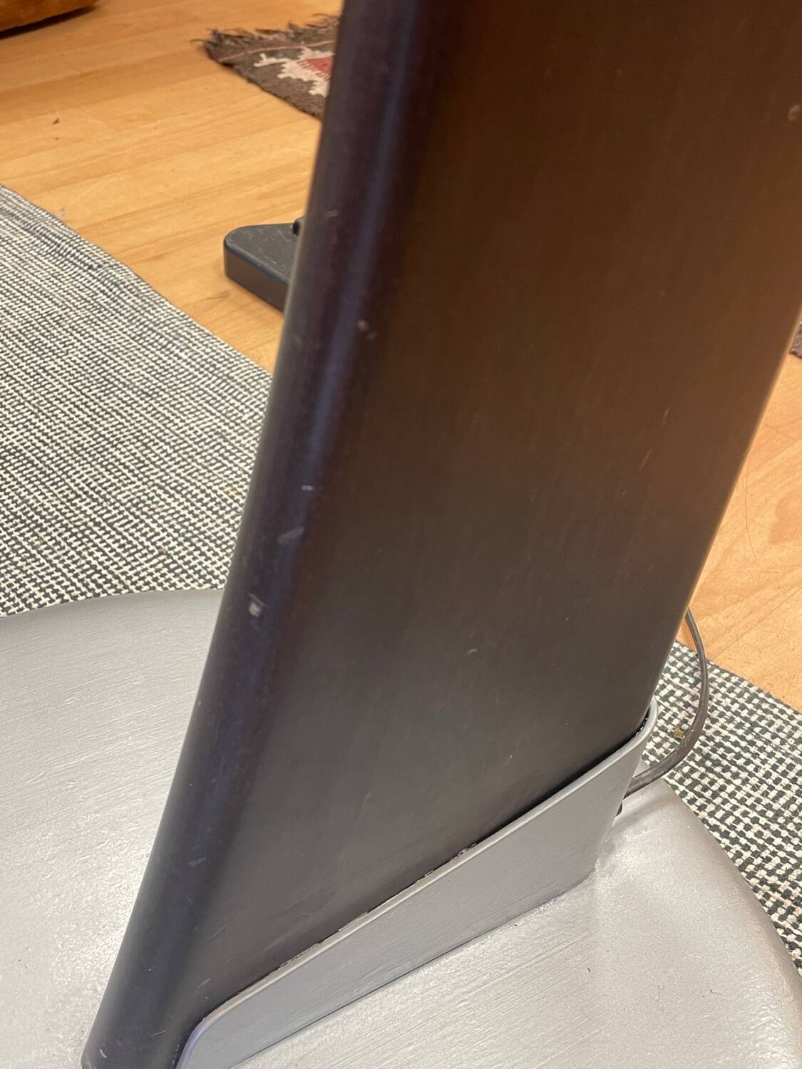 Luna walnut arc floor lamp by Natuzzi, 1990s