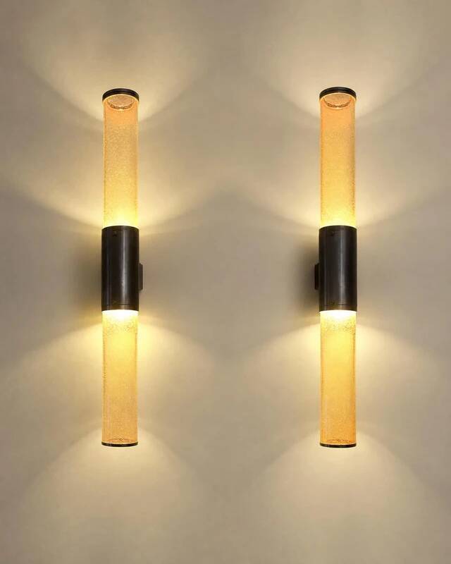 Pair of monumental wall sconces (77 cm) in steel and amber bubbled glass – Italy, circa 1970
