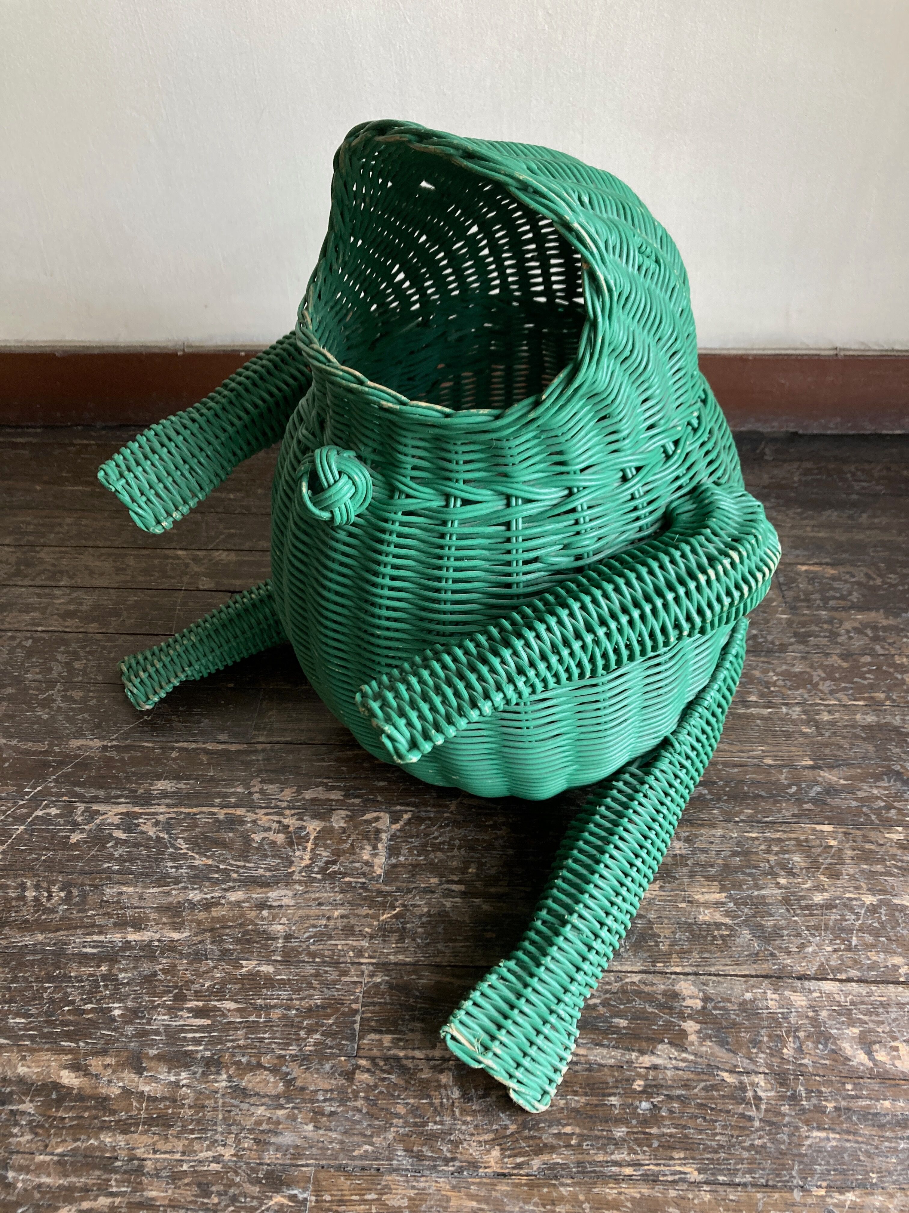 Wicker frog basket 1980