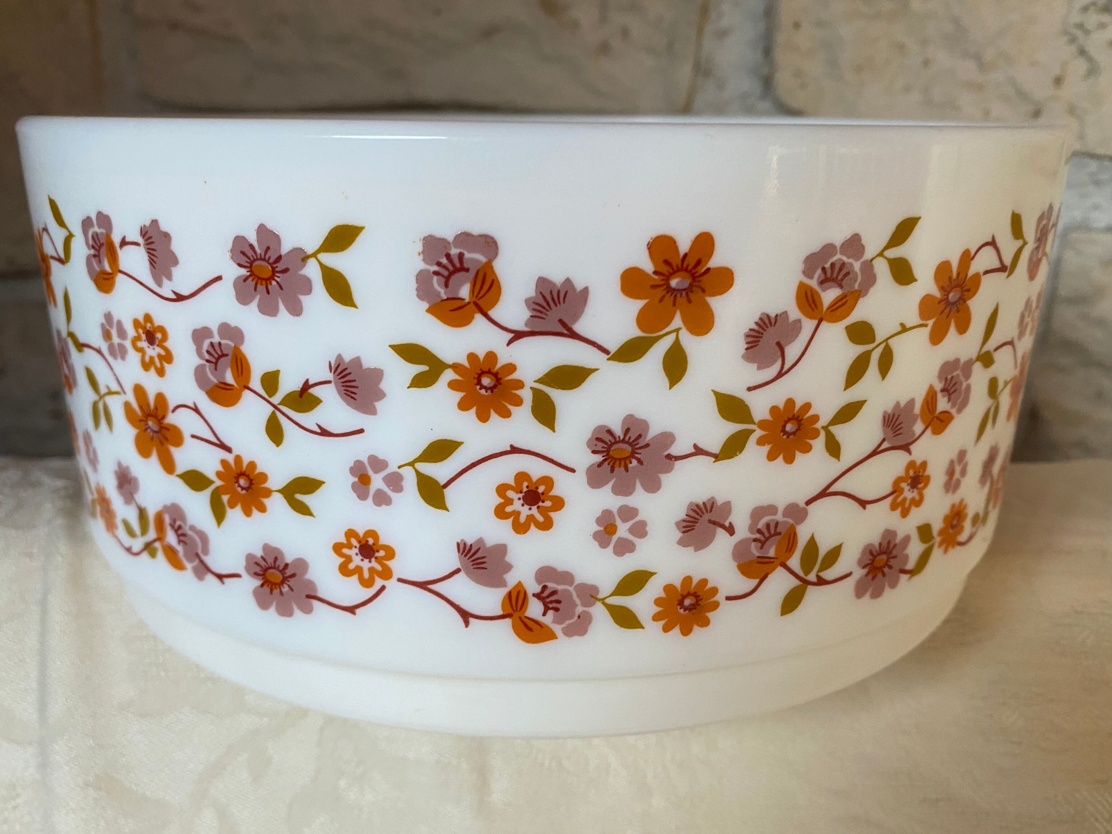 Vintage scania arcopal dish
