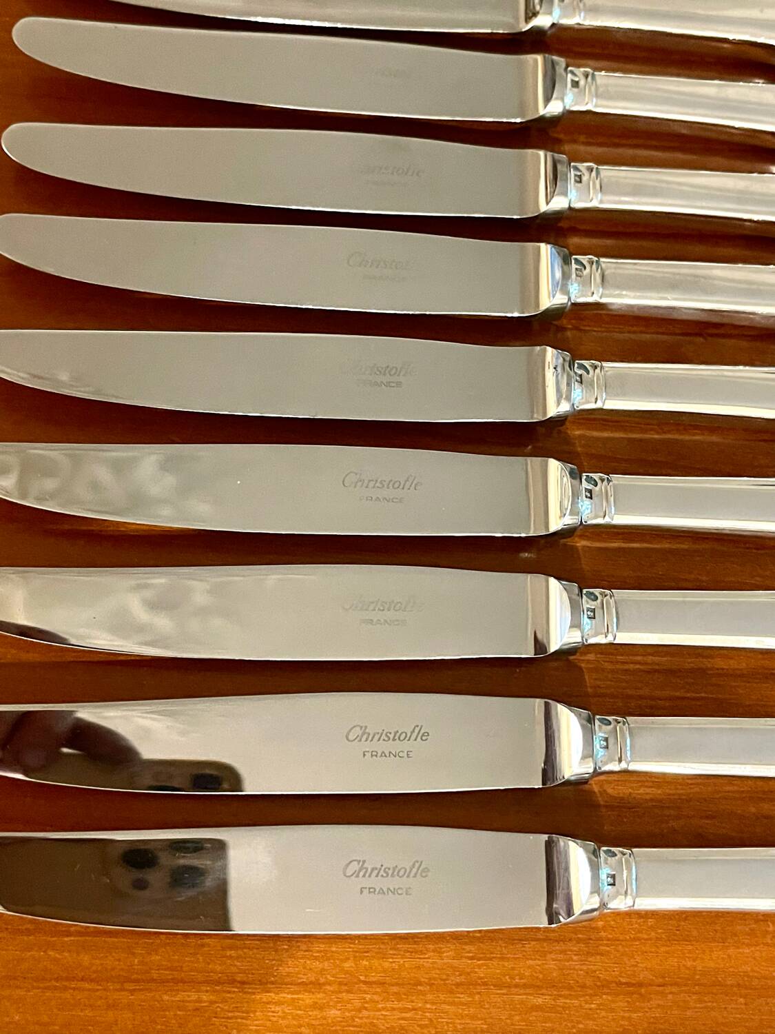 Christofle cluny ,12 couteaux à entremets fromage desserts 19,5 cm excellent état