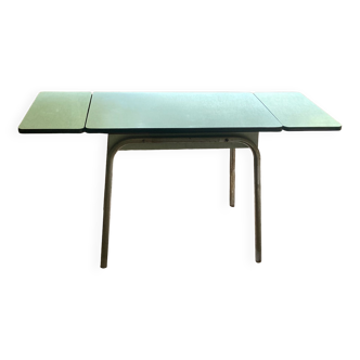 Formica table