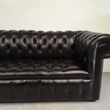 Black leather chesterfield sofa