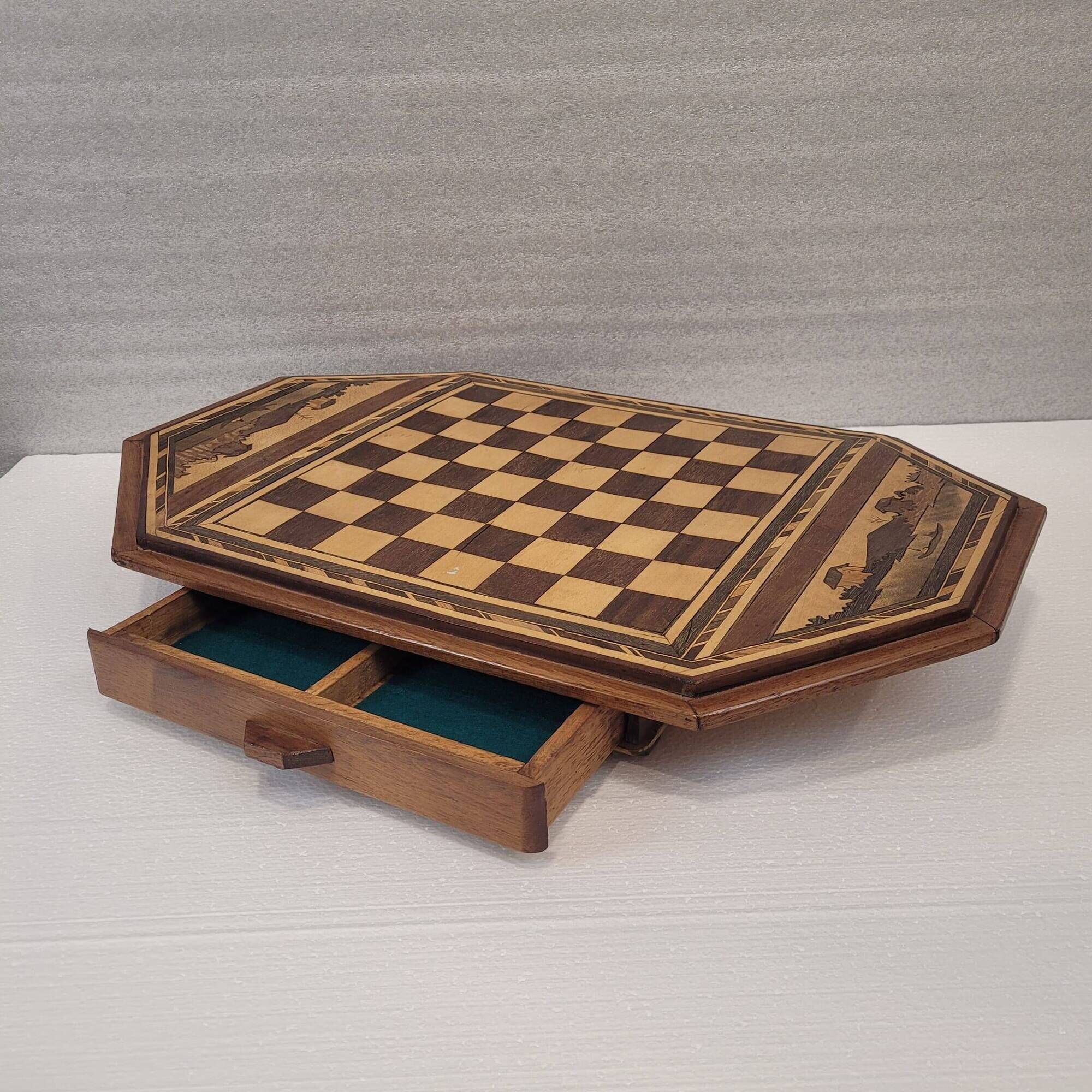 Game of ajedrez, madera tallada, Arts & Crafts, circa 1900 - Inglaterra