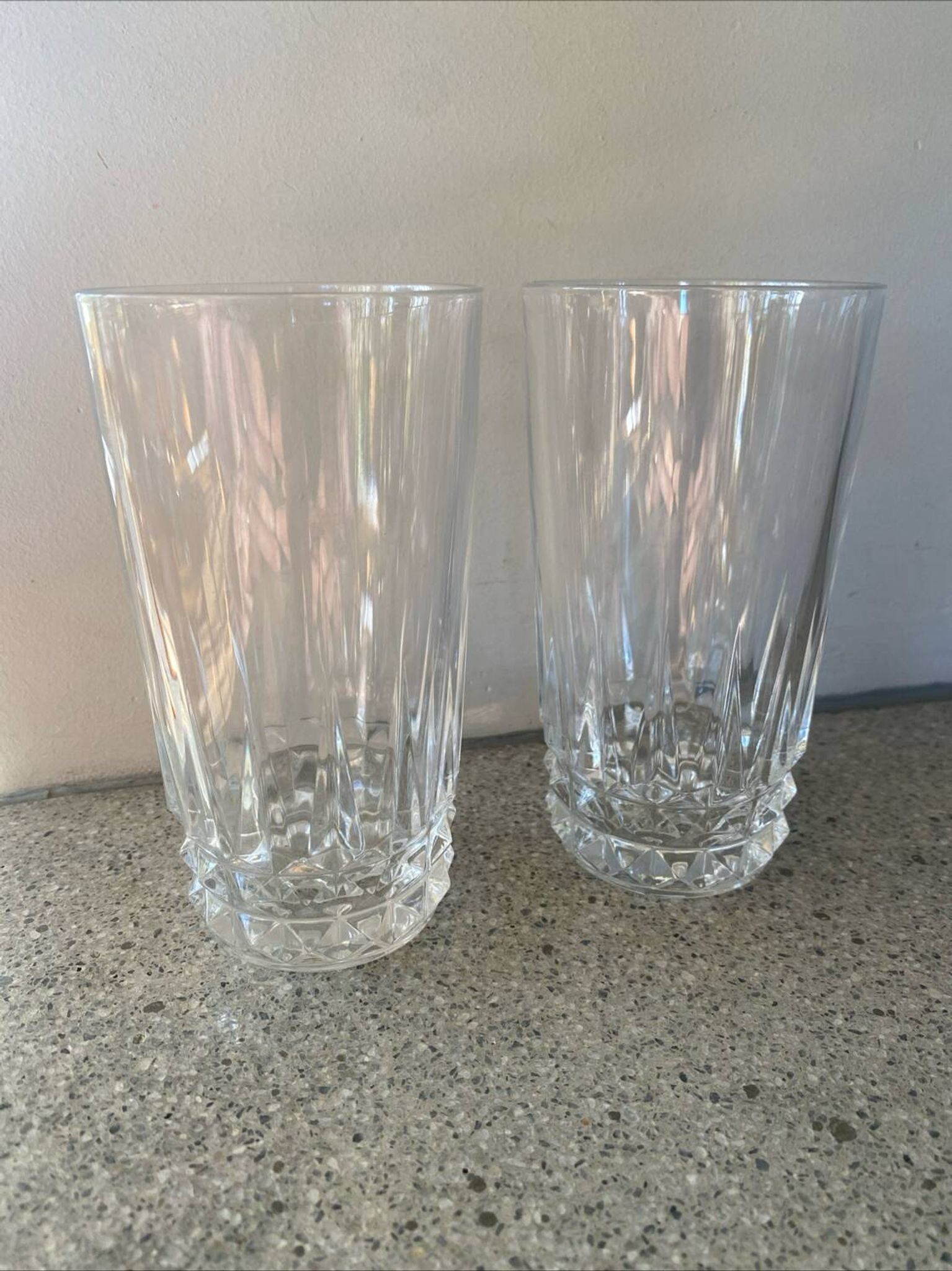 2 grands verres Cristal d’Arques modèle Tuileries VILLANDRY