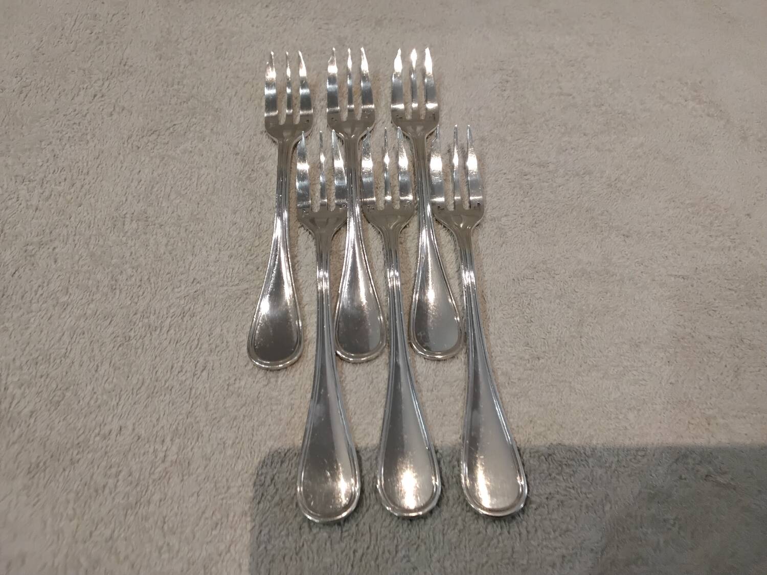 6 silver-plated metal cake forks by Christofle silversmiths, Albi pattern