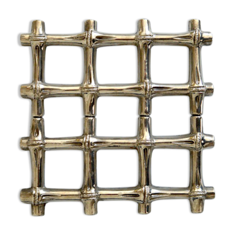 Stretchy braided underside