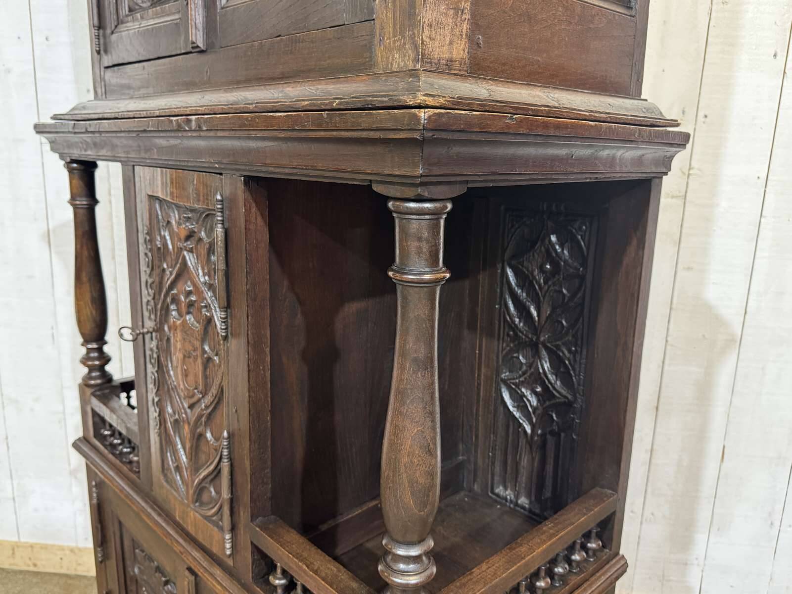 1930s sideboard in chestnut and poplar