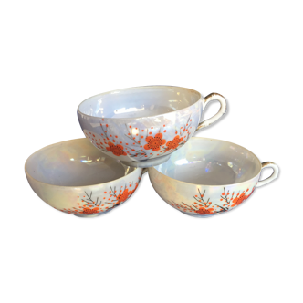 Lot de tasses japonaises en porcelaine