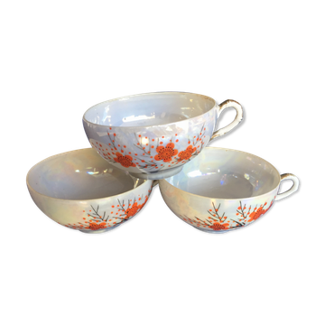 Set of Japanese porcelain cups