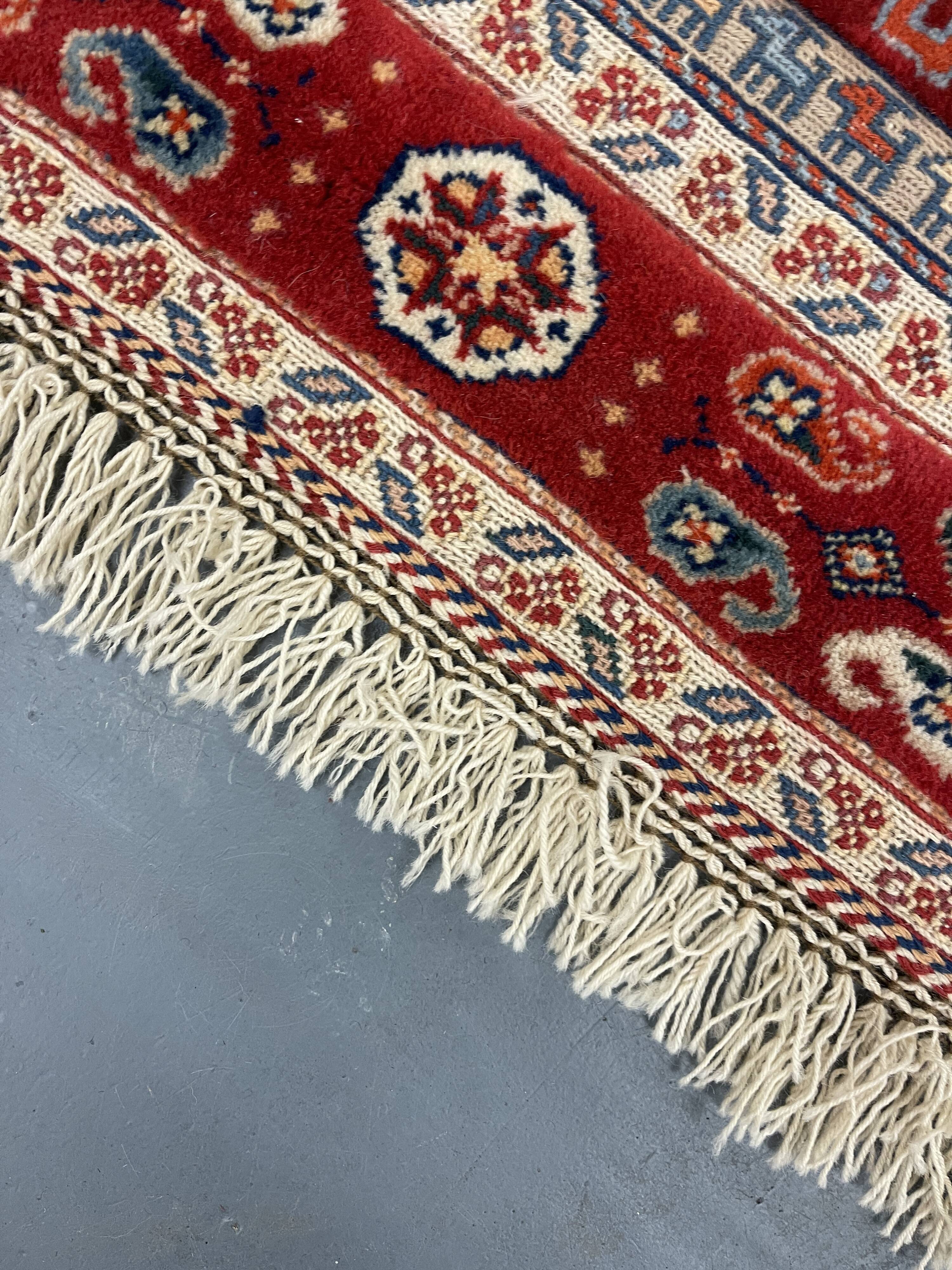 Vintage Style Red Kilim Rug Wool Handmade Tribal Flatweave 167x108cm