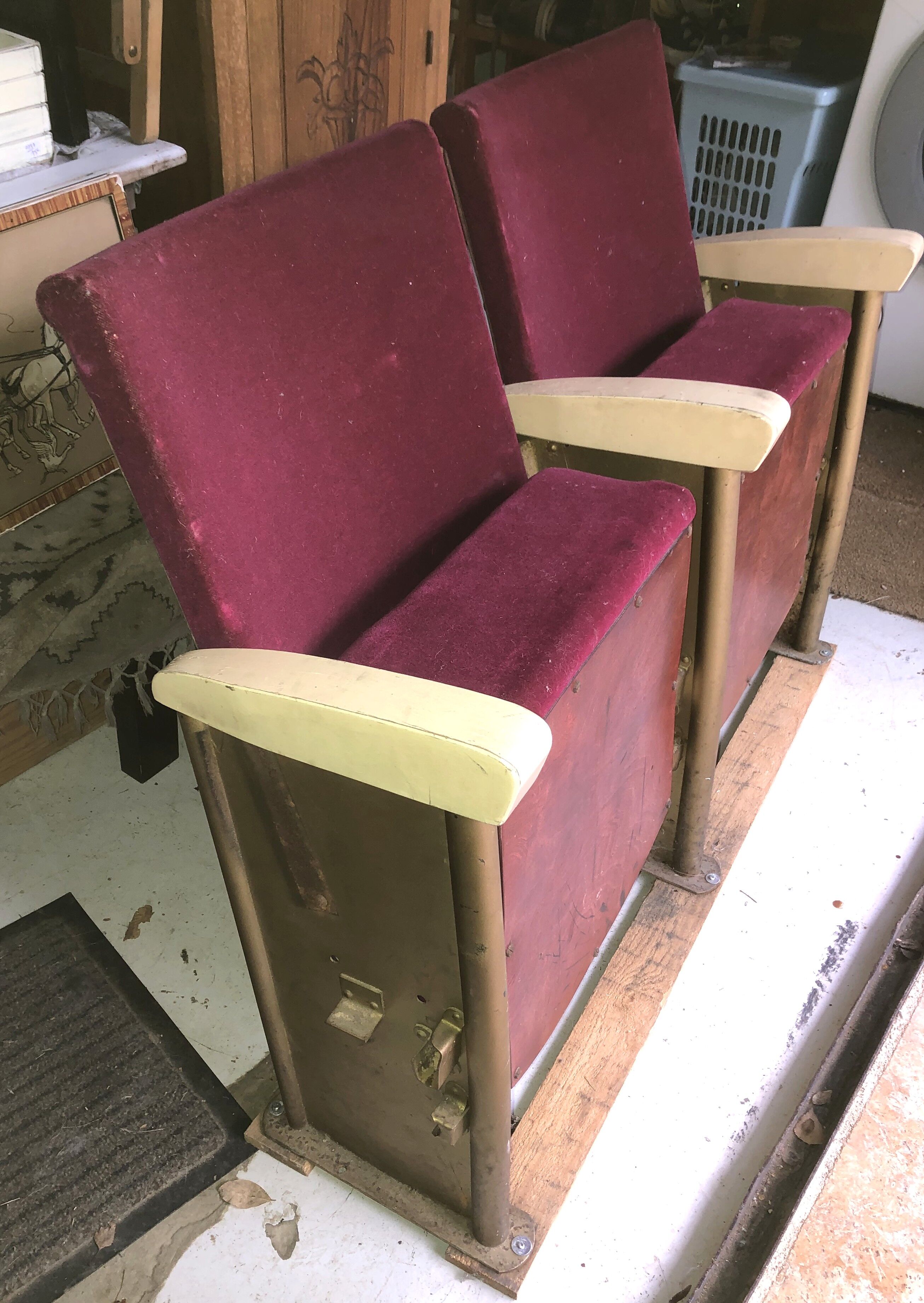 Vintage cinema bench 2 armchairs