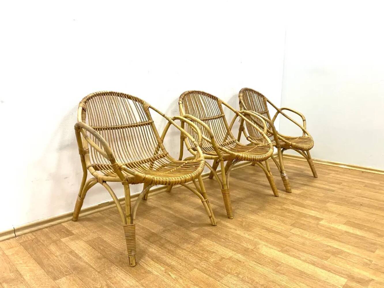 Set of 3 Retro Armchairs with Table, Alan Fuchs, 1960s, Czechoslovakia