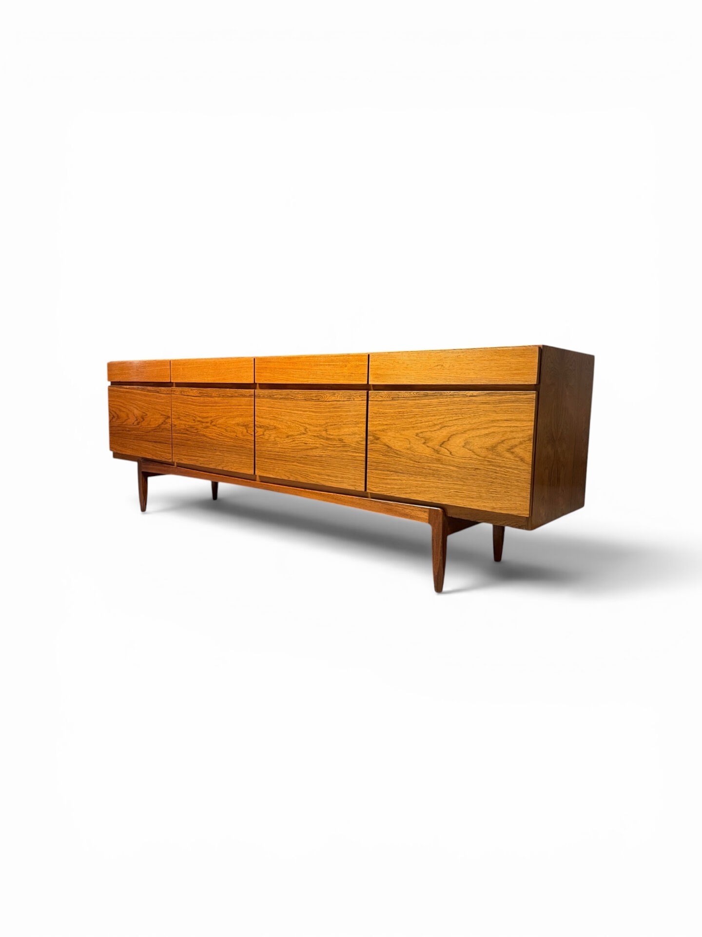 Enfilade FA66 by Ib Kofod-Larsen