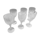 Cut crystal liqueur glasses, star and leaf motifs
