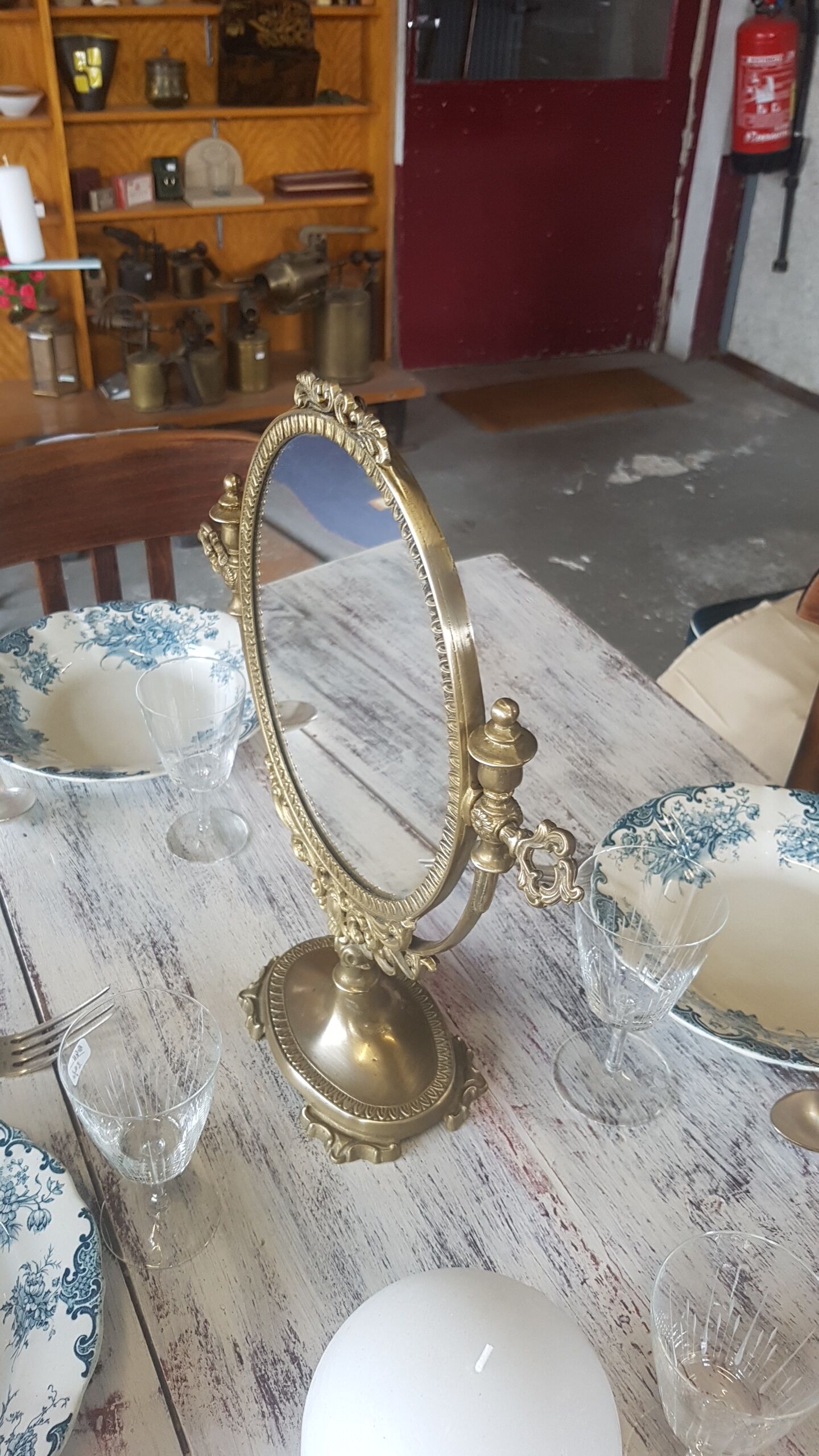 Table mirror 30x37cm