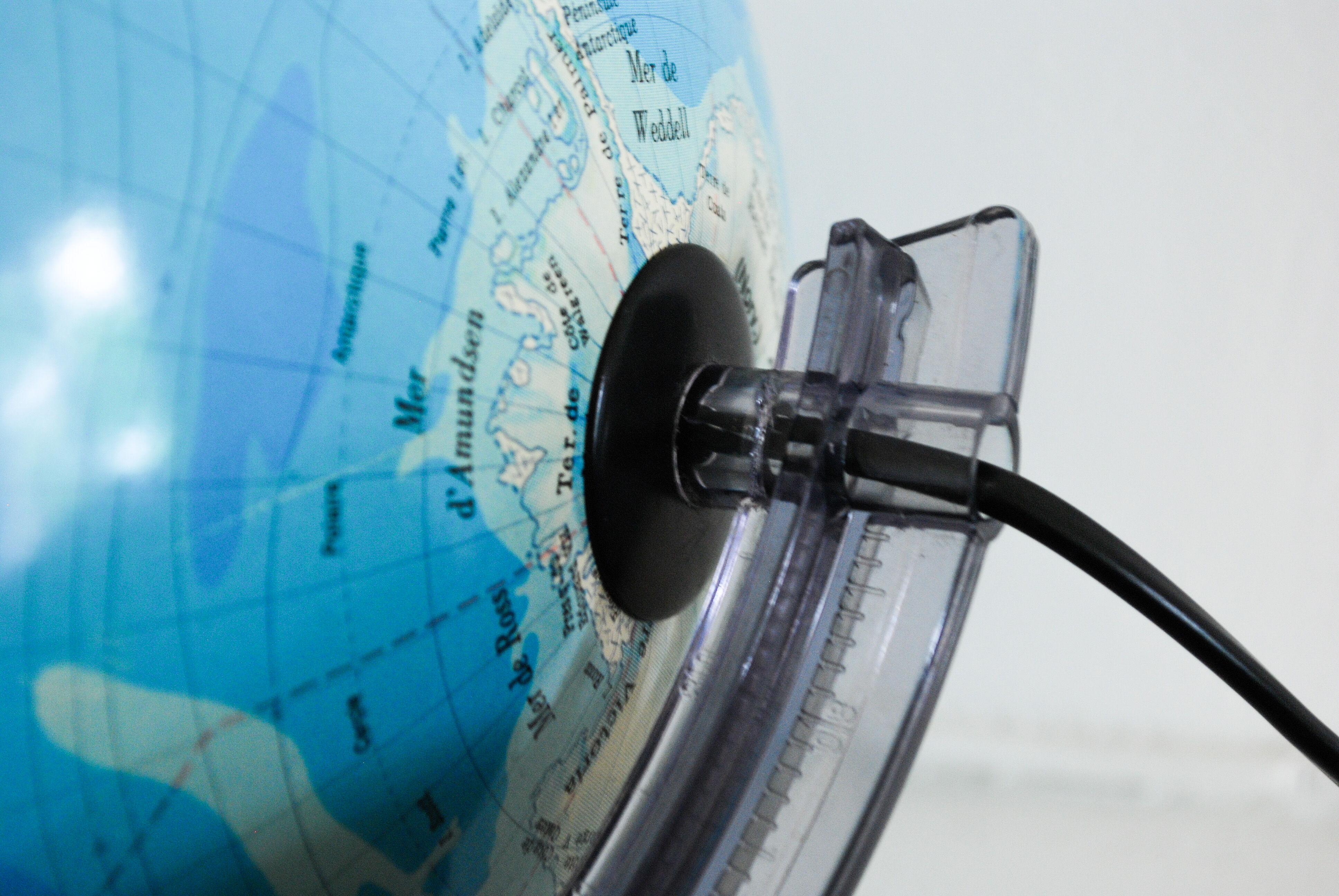 Light globe