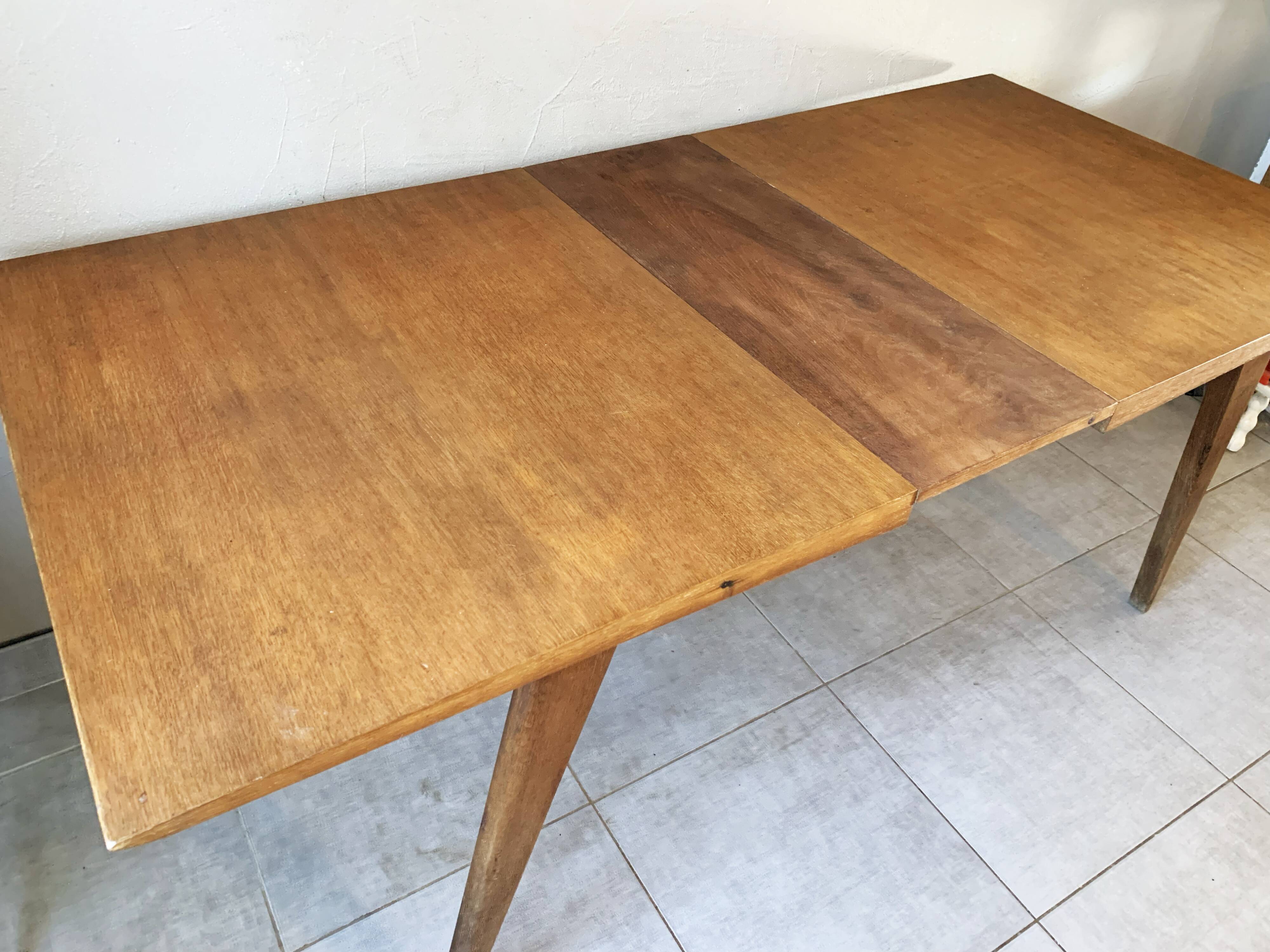 Vintage extendable oak table from the 50s