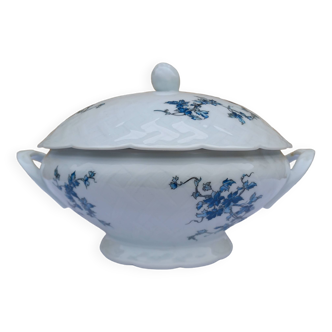 Bernardaud porcelain tureen - Saint Saens model - 1970s