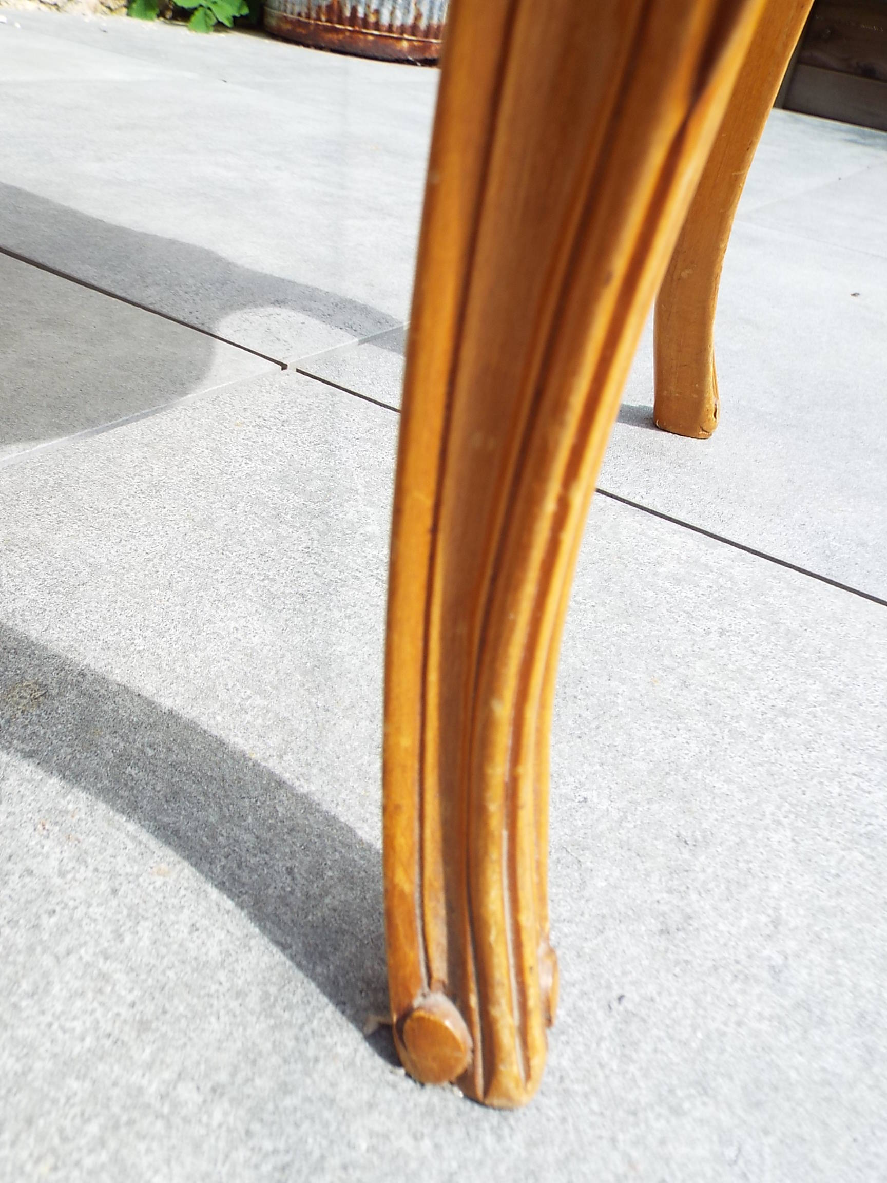 Louis XV style stool