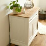 White and wood buffet