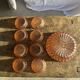 Service en verre rose vintage composé d'un saladier et de 8 coupelles