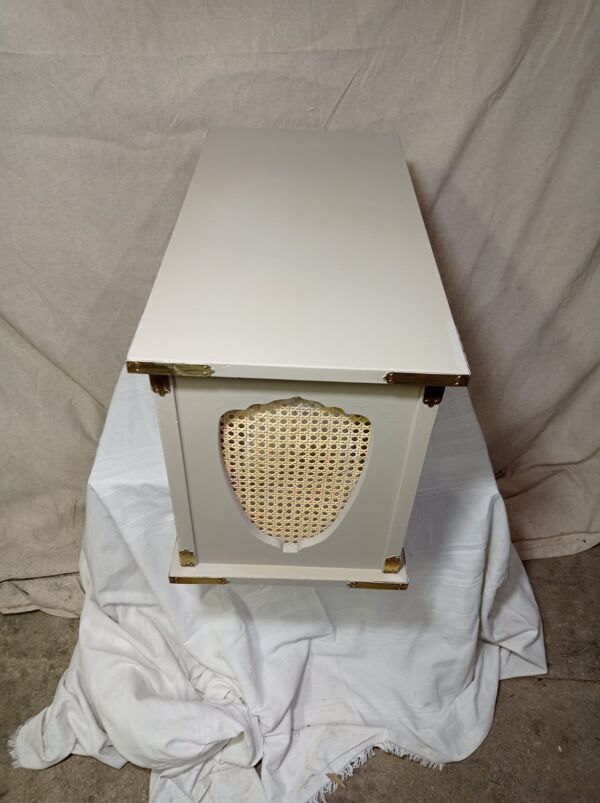 Table basse à cannage