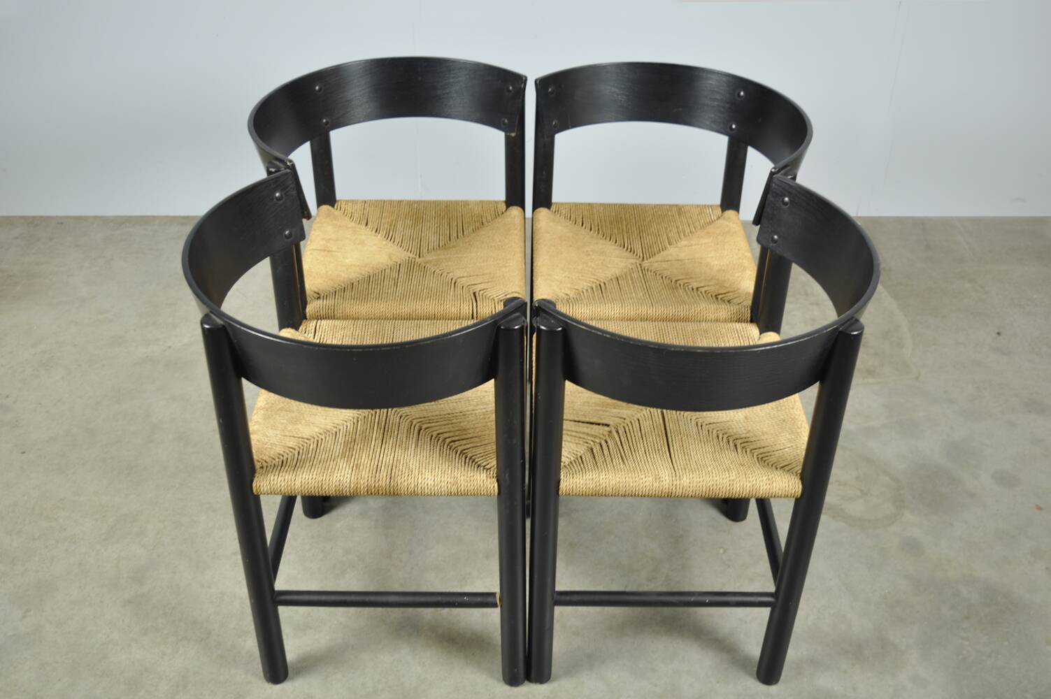 Fritz hansen / scandinavian papercord dining chairs (4) / mogens lassen / denmark 1960s