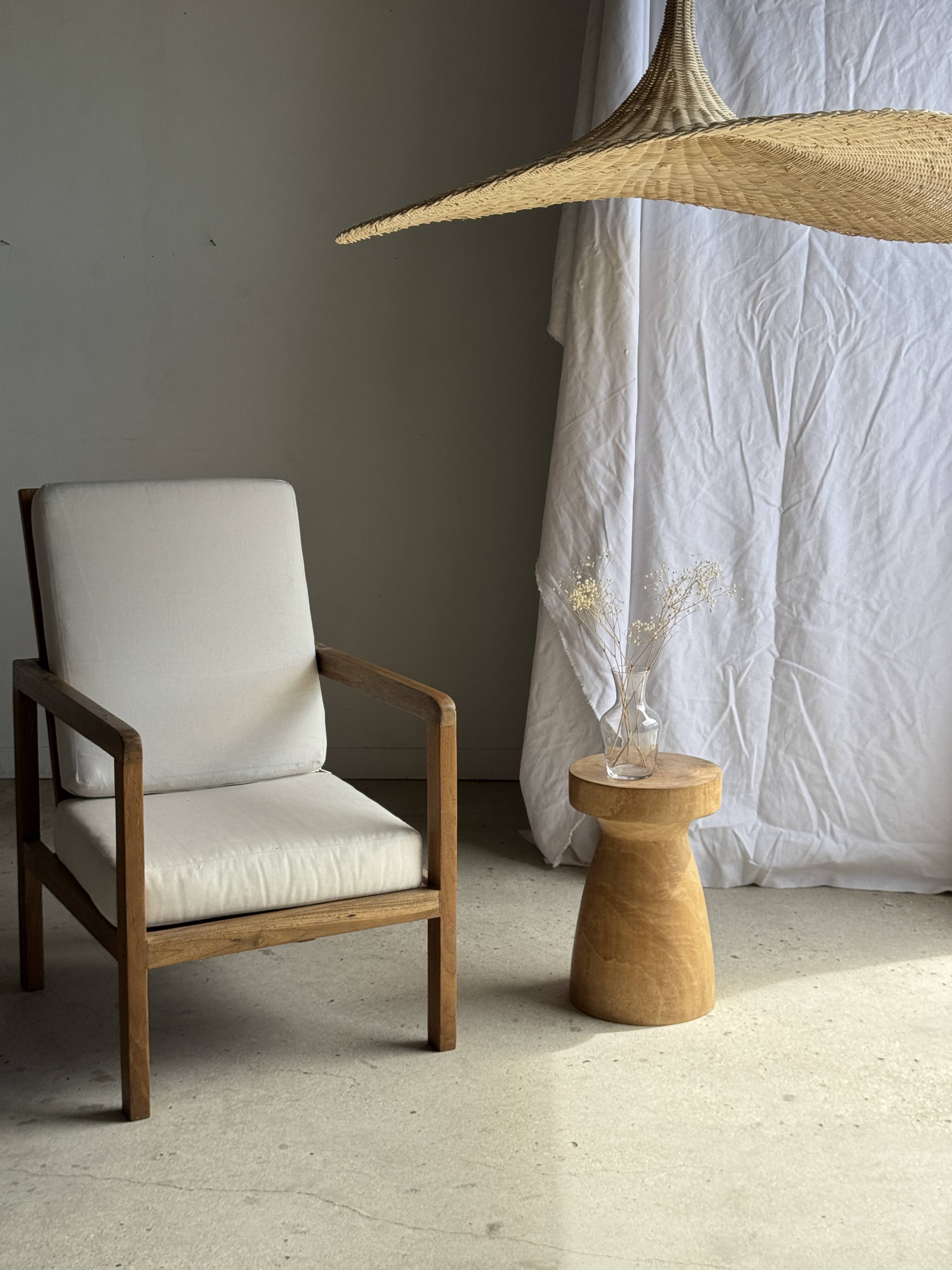 Very large rattan pendant light in the shape of a hat D125 H50