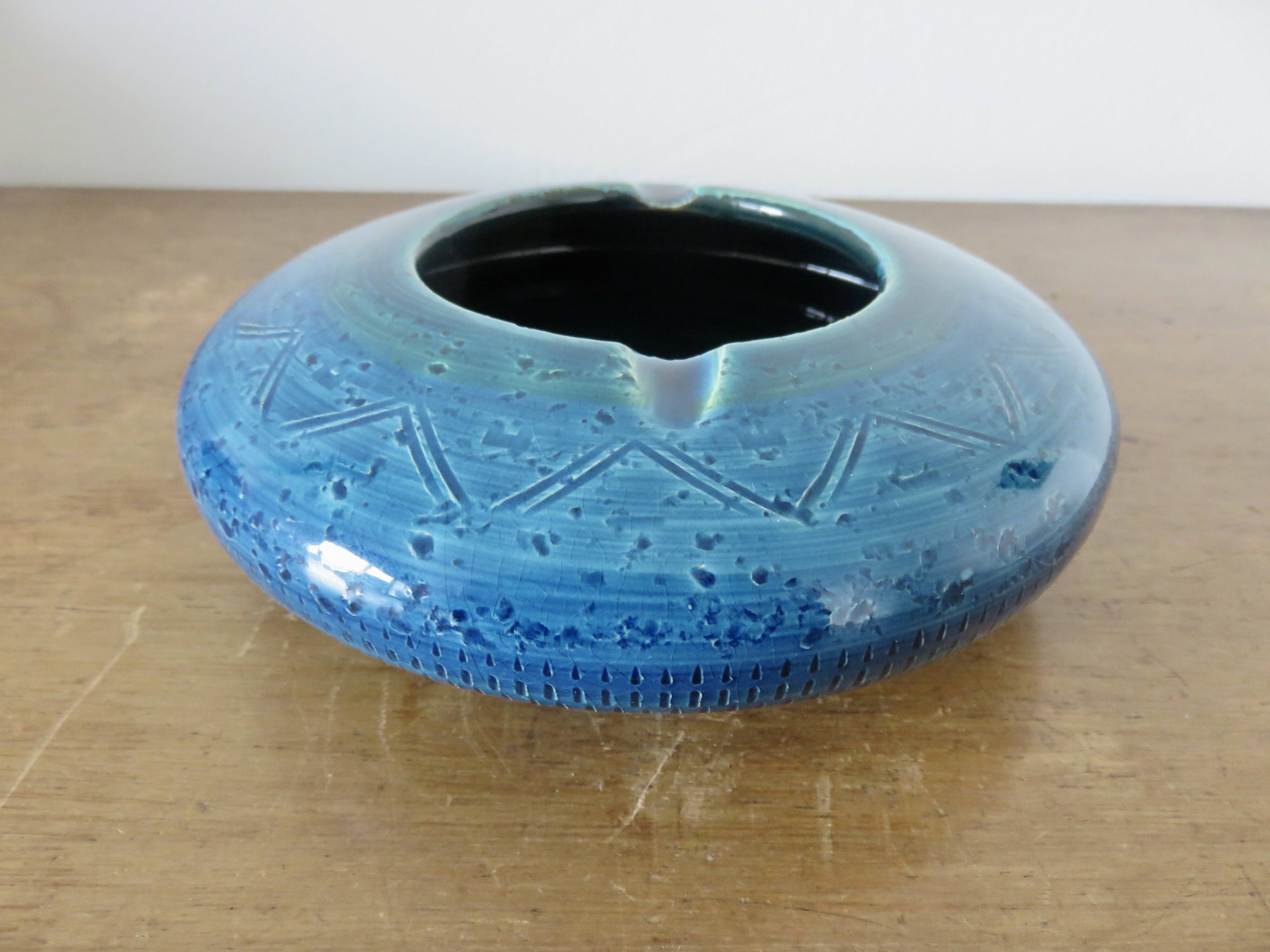 Aldo Londi ashtray for Bitossi in "Rimini Blue" ceramic, 1960s/70s
